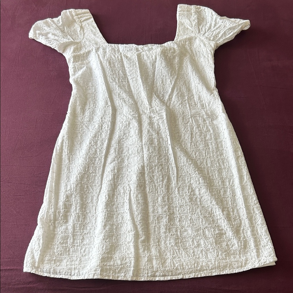 Chic White Square Neck Blouse